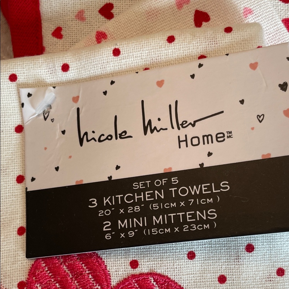 Dachshund Valentine's Day Kitchen Towel and Oven Mitt Set - Picture 3 of 7
